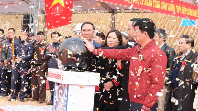 Licogi 13 tổ chức lễ ngăn sông Thủy điện Sông Nhiệm 3 - Ảnh 1.