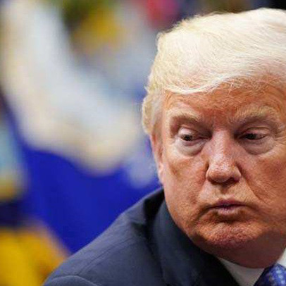 Liệu thị trường chứng khoán sẽ sụp đổ nếu ông Trump bị luận tội?