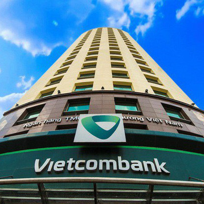 Lộ diện 2 tập đoàn bảo hiểm tranh giành làm đối tác bancassurance với Vietcombank, có thể trả trước 400 triệu USD