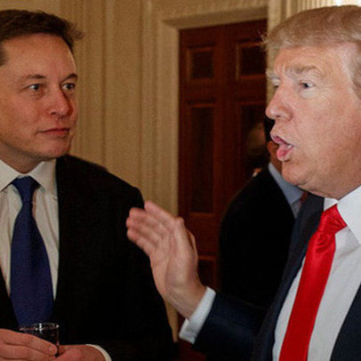 Lộ diện nhân vật 'chống lưng' cho Elon Musk, giúp ông chủ Tesla tự tin mở cửa lại nhà máy giữa đại dịch