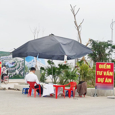 Lo ngại lên giá, nhà đầu tư mong chờ hết giãn cách để đi "săn" đất vùng ven Tp.HCM