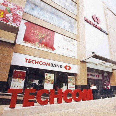 Lợi nhuận 6 tháng cao kỷ lục, Techcombank tăng thu nhập của nhân viên lên 28 triệu đồng/tháng