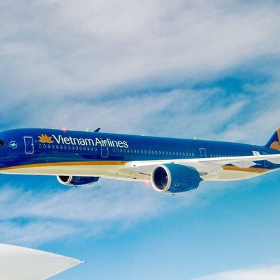 Lợi nhuận quý 4 của Vietnam Airlines xuống thấp nhất từ khi lên sàn, cả năm vẫn lãi cao kỷ lục