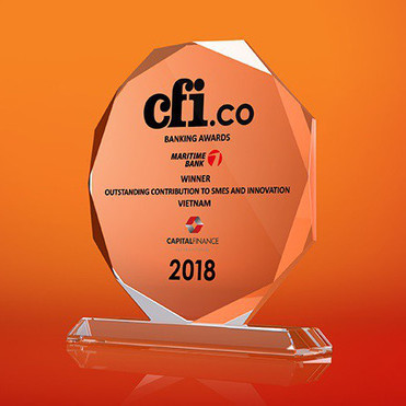 Maritime Bank nhận giải thưởng do CFI trao tặng về khách hàng doanh nghiệp