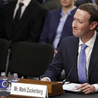 Mark Zuckerberg đến Nghị Viện Mỹ: Vở kịch về "quyền riêng tư"?