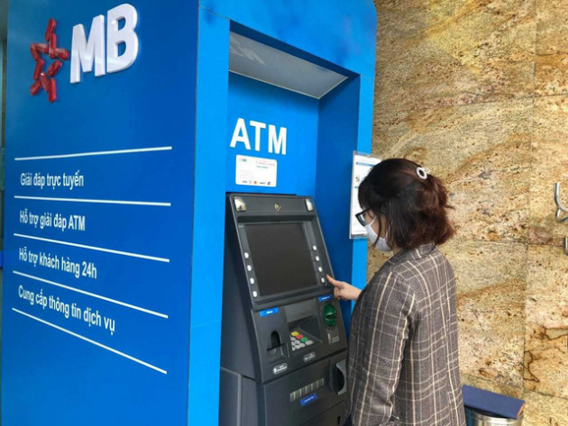 MB đảm bảo hoạt động liên tục đáp ứng nhu cầu giao dịch của khách hàng mùa dịch Covid-19 - Ảnh 1.
