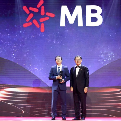 MB được vinh danh Doanh nghiệp xuất sắc châu Á 2022