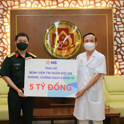 MB ủng hộ 5 tỷ đồng cho Bệnh viện Trung ương Quân đội 108
