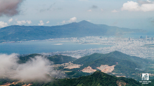 Mê mẫn với dự án cây cầu vàng trên đỉnh Bà Nà, không thua kém cầu treo Langkawi Sky (Malaysia) - Ảnh 10.