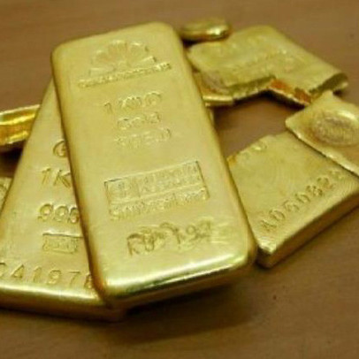 Metals Focus: Giá vàng, bạc sẽ không tăng mạnh trong năm 2022