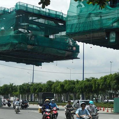 Metro Sài Gòn điêu đứng vì thủ tục