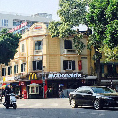 Mở một nhà hàng nhượng quyền McDonald's, KFC, Pizza Hut... phải bỏ ra bao nhiêu tiền?