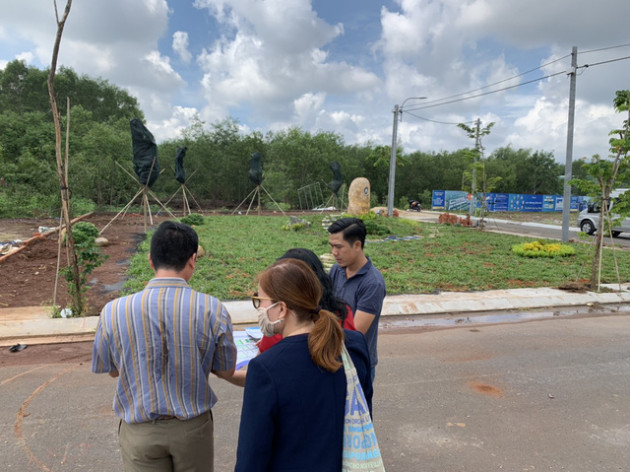 Môi giới bất động sản online bứt tốc trong “năm Covid-19 thứ 2” - Ảnh 1. Môi giới bất động sản online bứt tốc trong “năm Covid-19 thứ 2” - Ảnh 1.