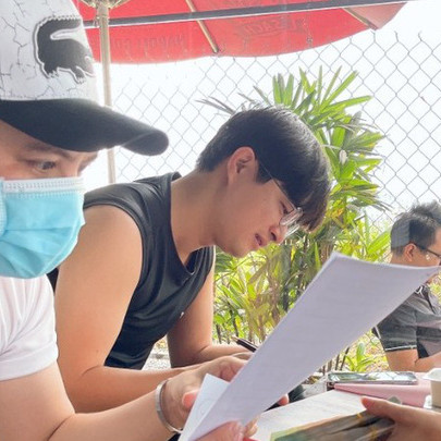 Môi giới BĐS kể chuyện nghề: “Đồng nghiệp cướp hợp đồng, rớt nước mắt vì khách hàng ép giá, bớt cọc…”