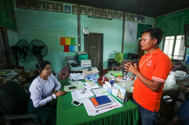 Môi trường làm việc nhiều thách thức của Viettel thu hút nhân sự sở tại Myanmar - Ảnh 2.