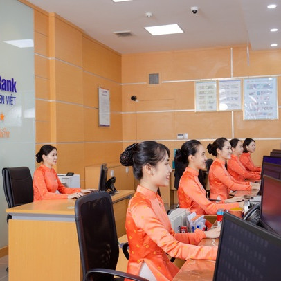 Một ngân hàng "về đích" sớm, hoàn thành kế hoạch lợi nhuận cả năm sau 9 tháng