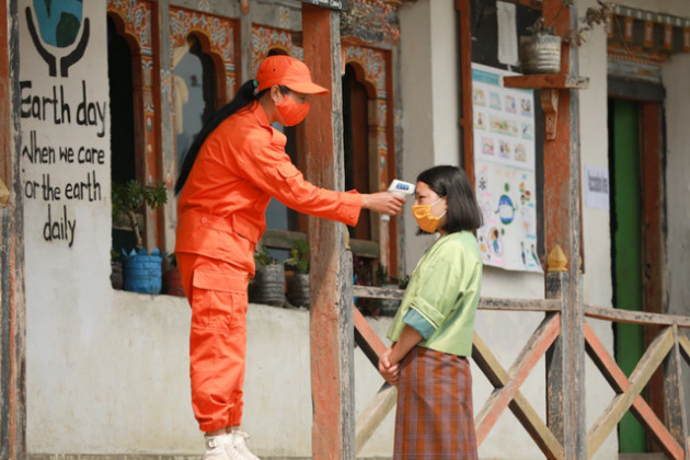 Một quốc gia gần Trung Quốc có rất ít bác sĩ nhưng đi đầu thế giới về tiêm chủng: Vì sao thành công? - Ảnh 1.