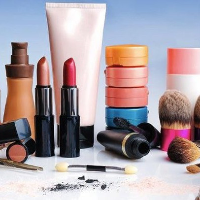 Mỹ phẩm Estée Lauder và MAC cảnh báo sản phẩm GIẢ tràn lan trên TikTokShop, được bán qua KOL nổi tiếng hàng triệu followers