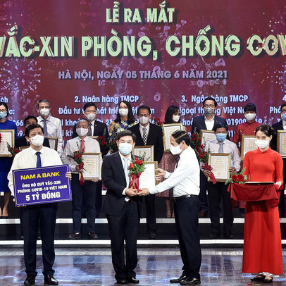 Nam A Bank cùng cả nước ủng hộ Quỹ Vắc xin phòng, chống Covid-19