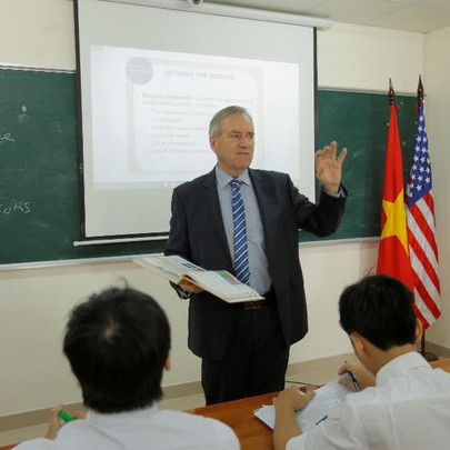 Nâng cao cơ hội thành công trong thị trường quốc tế với bằng MBA ĐH Lincoln (Hoa Kỳ)