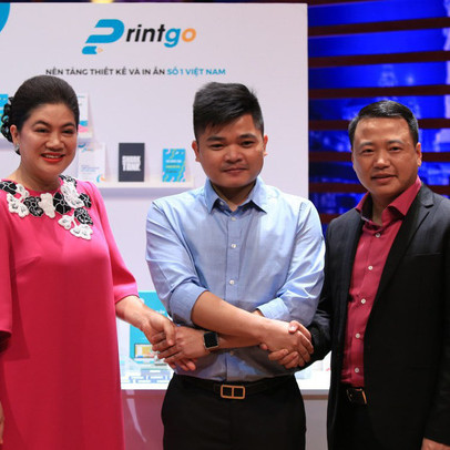 Nền tảng in ấn trực tuyến vừa chạy thử nghiệm 5 tháng, doanh thu 300 triệu đồng nhưng định giá công ty lên đến 16 tỷ, vẫn huy động được 5 tỷ từ Shark Bình và Shark Liên