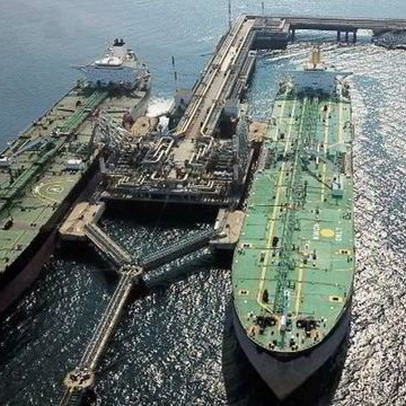 Nga gấp gáp bán dầu trước khi lệnh trừng phạt mới có hiệu lực, Trung Quốc và 2 quốc gia khác mua nhiều kỷ lục