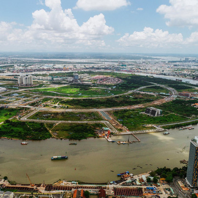 Ngắm diện mạo các khu đô thị hiện đại dọc hai bờ sông Sài Gòn từ tuyến xe buýt đường sông