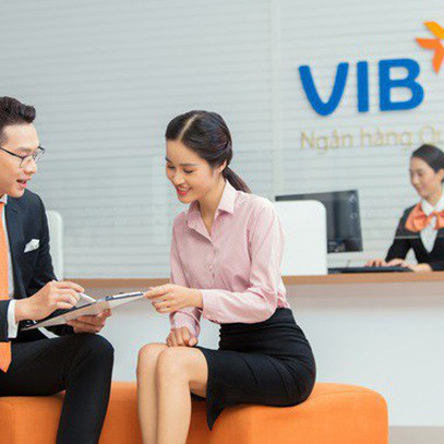 Ngân hàng chú trọng từng giao dịch – Người tiêu dùng hưởng lợi