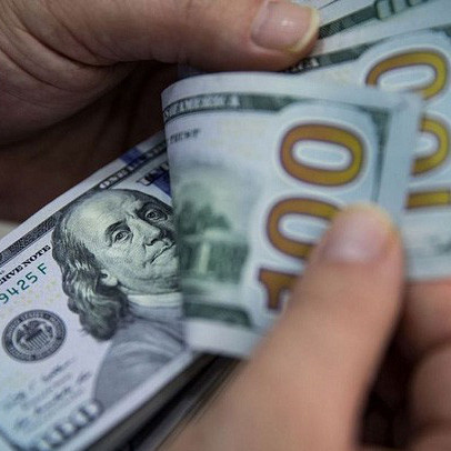 Ngân hàng đồng loạt tăng mạnh giá USD