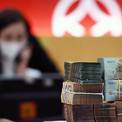 Ngân hàng Nhà nước xoay tua gần 130.000 tỷ đồng, lãi suất liên ngân hàng chững lại