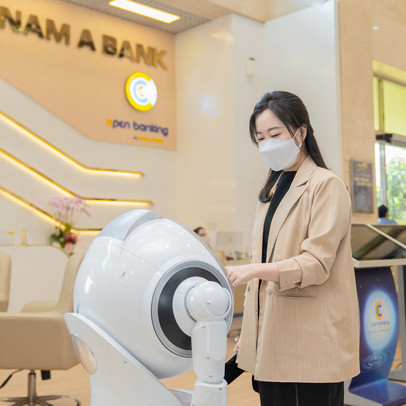 Ngân hàng triển khai chiến lược kép, tiên phong xu hướng công nghệ 4.0