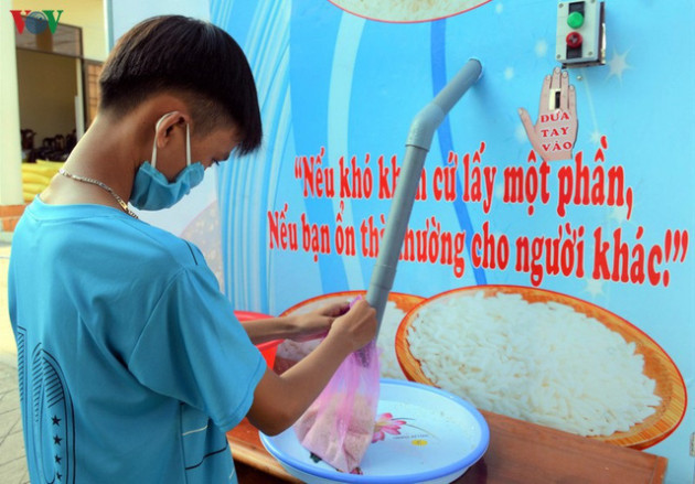 Ngân hàng, vì sao chưa có gói hỗ trợ tương xứng? - Ảnh 2.