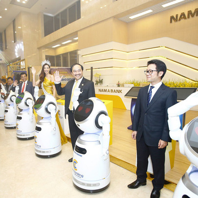 Ngân hàng Việt Nam đầu tiên đưa Robot vào giao dịch