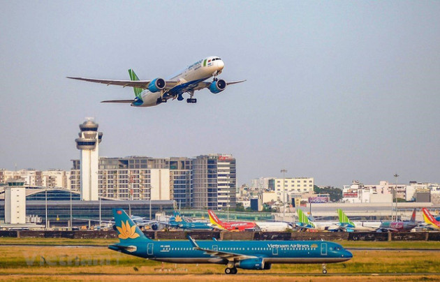 Toàn cảnh ngành hàng không trong đại dịch: Vietnam Airlines bán tàu bay, Vietjet đầu tư chứng khoán - Ảnh 5.