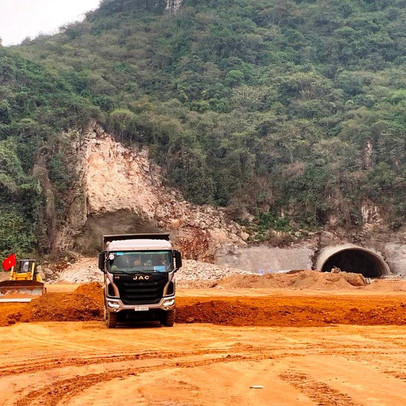 Ngành nào đang là 'đầu tàu' về giải ngân đầu tư công 7 tháng đầu năm?