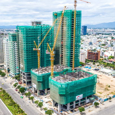 Ngành xây dựng 6 tháng đầu năm: Lao đao vì Covid-19 và cuộc chiến quyền lực