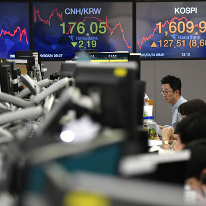 Ngập trong nợ nhưng cổ phiếu của công ty này đã tăng 1.270% trong tháng 6