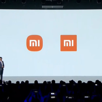 Nghe CEO Lei Jun giải thích mới thấy logo mới của Xiaomi ‘chất tới từng xu’: Sử dụng công thức toán học ‘siêu hình elip’, đạt tới sự cân bằng hoàn hảo