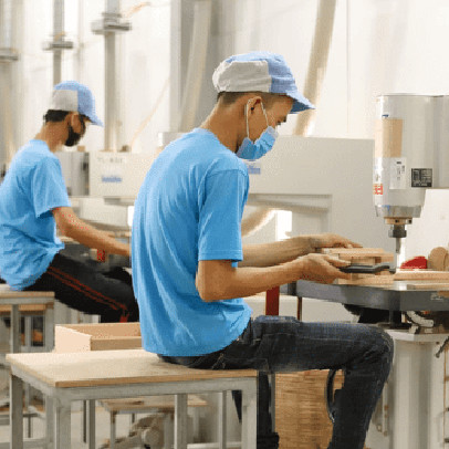 Nghịch lý “việc cần người” của các doanh nghiệp thời Covid-19
