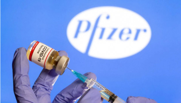 Nghiên cứu trên 10.000 người hé lộ hiệu quả cao của liều vaccine Pfizer thứ ba