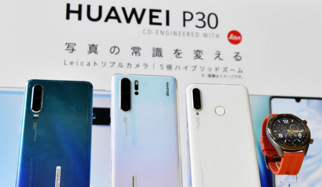 Người dùng châu Á có nên lo sợ trước cuộc chiến của Trump với Huawei? - Ảnh 1.