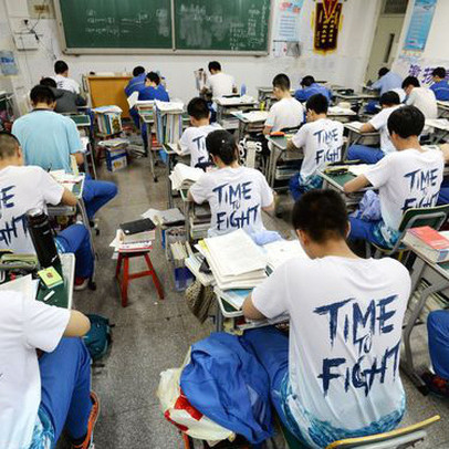 Nguyên nhân bất ngờ khiến các thí sinh Trung Quốc có tỷ lệ đỗ cao nhất trong CFA - kỳ thi khó nhằn nhất của giới tài chính