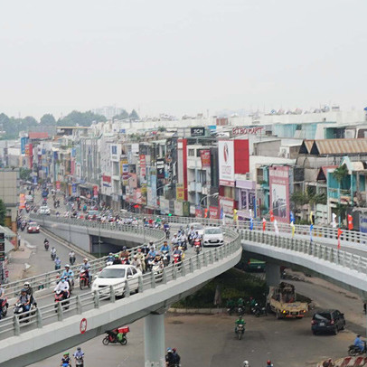 Nhà đất quận vùng ven trung tâm TP.HCM tăng giá cao trong năm qua