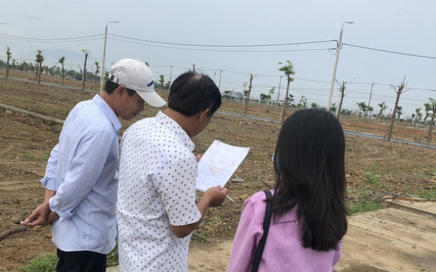 Nhà đầu tư cá mập vẫn sẵn sàng xuống tiền gom bất động sản? - Ảnh 1.