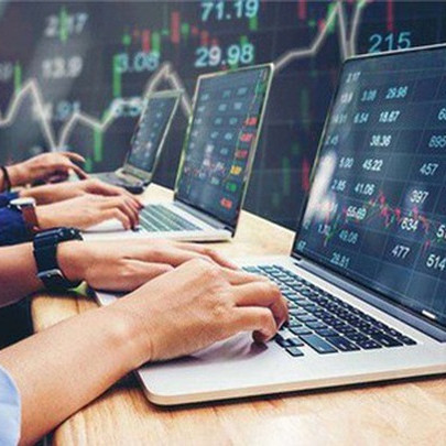Nhà đầu tư nước ngoài miệt mài gom mua cổ phiếu của VietinBank và HDBank