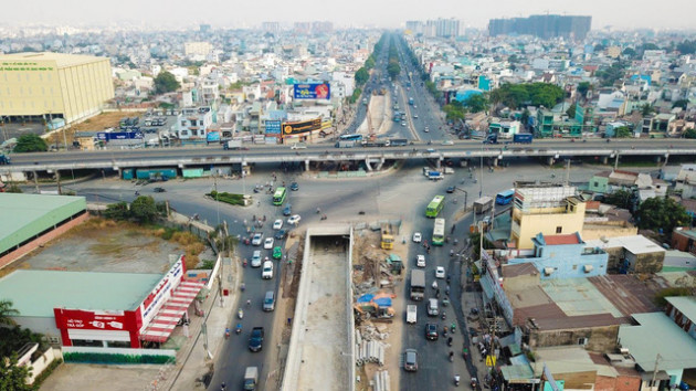 Nhà đầu tư tìm “miếng bánh” tại thị trường đất nền Tây Bắc Sài Gòn - Ảnh 2.