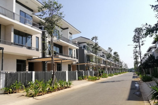 Nhà phố, biệt thự liệu còn là kênh “giữ tiền” cho nhà đầu tư? - Ảnh 1.