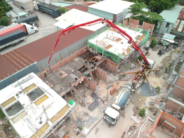 Nhà phố chuẩn quy hoạch, thi công đúng tiến độ hút khách - Ảnh 2.