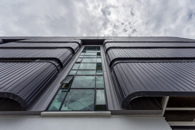 Nhà xưởng hiện đại cũng là một tác phẩm nghệ thuật - Ảnh 2.