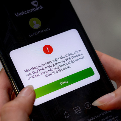 Nhiều người dùng iPhone gặp lỗi đăng nhập app Vietcombank, ngân hàng bất ngờ gửi email khuyến nghị về việc nâng cấp lên iOS 15